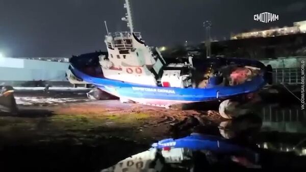 #viral| በሩሲያ ሩቅ ምስራቅ የባሕር ዳርቻ ጥበቃ መርከብ የመገልበጥ አደጋ ገጠመው - Sputnik አፍሪካ