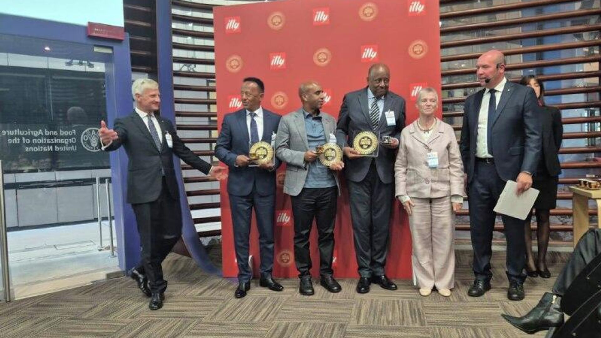 የኢትዮጵያ ቡና ዓለም አቀፍ እውቅና ተጎናፀፈ የኢትዮጵያ ቡና ዓለም አቀፍ እውቅና ተጎናፀፈ - Sputnik አፍሪካ, 1920, 07.11.2025