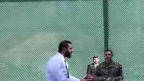 #viral | የሶሪያው ፕሬዝዳንት ከአሜሪካ ወታደራዊ አዛዦች ጋር ቅርጫት ኳስ ተጫወቱ - Sputnik አፍሪካ