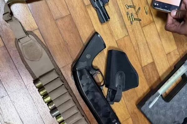 ማዳጋስካር ውስጥ መፈንቅለ መንግሥት ለመሞከር የተጠረጠሩ ሁለት የውጭ ዜጎች መታሰራቸውን ባለሥልጣኑ አስታወቁ - Sputnik አፍሪካ