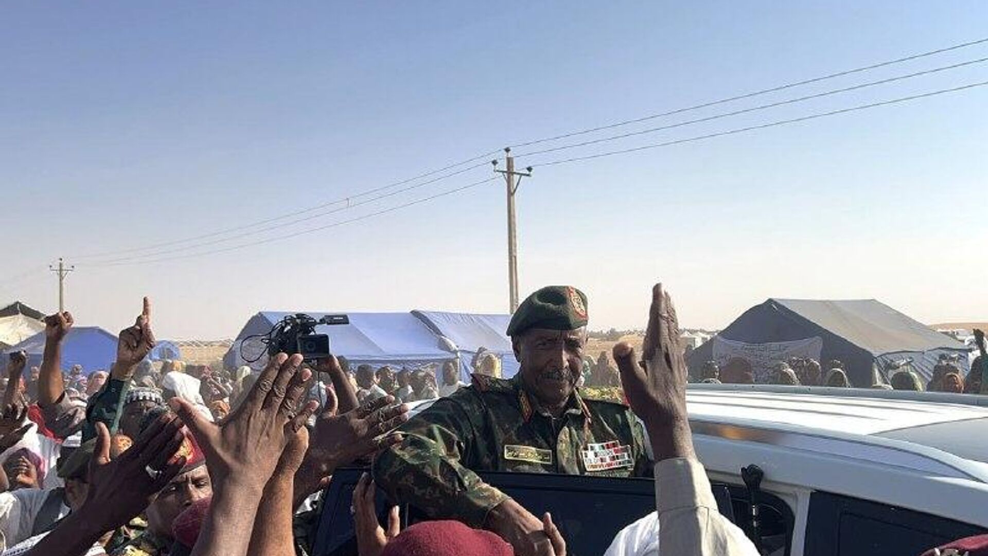 አል-ቡርሃን የፈጥኖ ደራሽ ኃይል ትጥቅ ካልፈታ ምንም ዓይነት ተኩስ አቁም ወይም የሰላም ስምምነት አይኖርም አሉ አል-ቡርሃን የፈጥኖ ደራሽ ኃይል ትጥቅ ካልፈታ ምንም ዓይነት ተኩስ አቁም ወይም የሰላም ስምምነት አይኖርም አሉ - Sputnik አፍሪካ, 1920, 15.11.2025