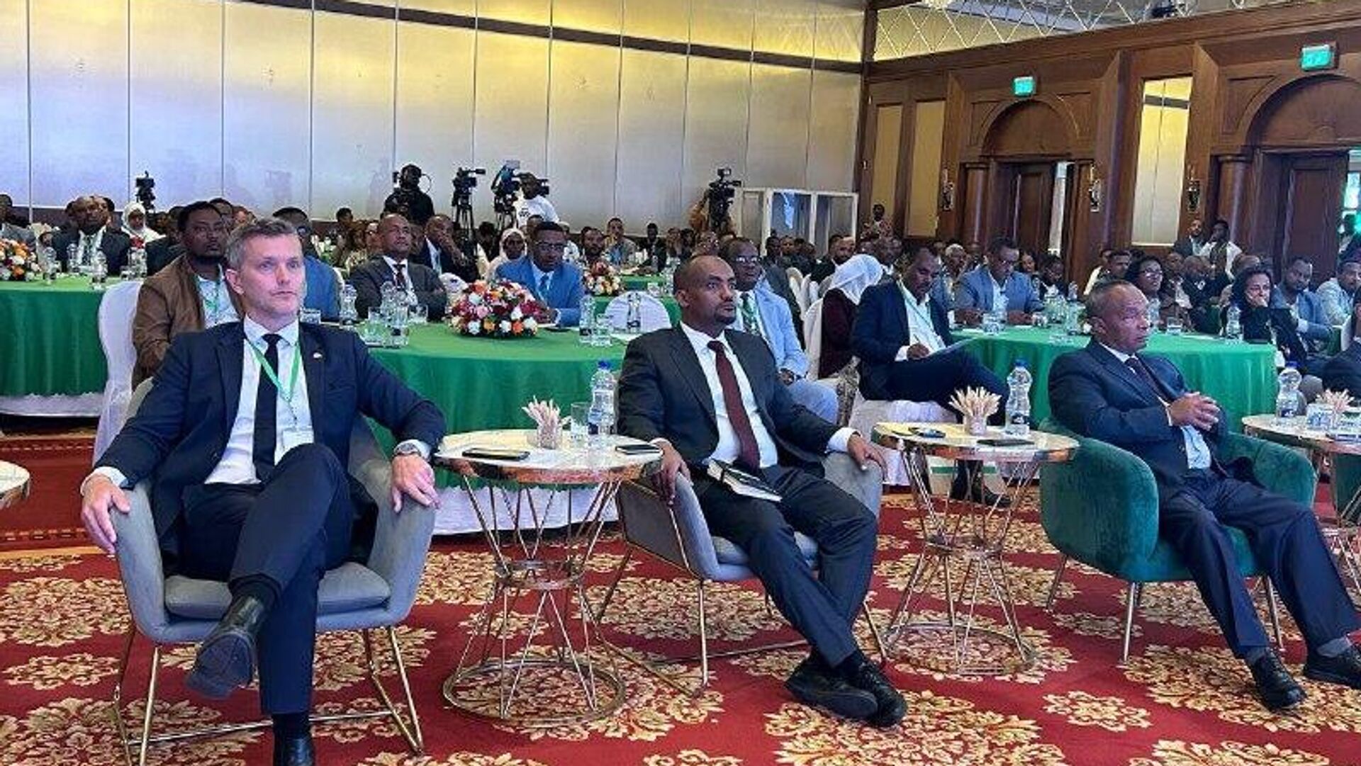 ኢትዮጵያ ሁለተኛው ምዕራፍ የግብርና ኮሜርሻላይዜሽን መርሃ-ግብር በይፋ አስጀመረች ኢትዮጵያ ሁለተኛው ምዕራፍ የግብርና ኮሜርሻላይዜሽን መርሃ-ግብር በይፋ አስጀመረች - Sputnik አፍሪካ, 1920, 18.11.2025