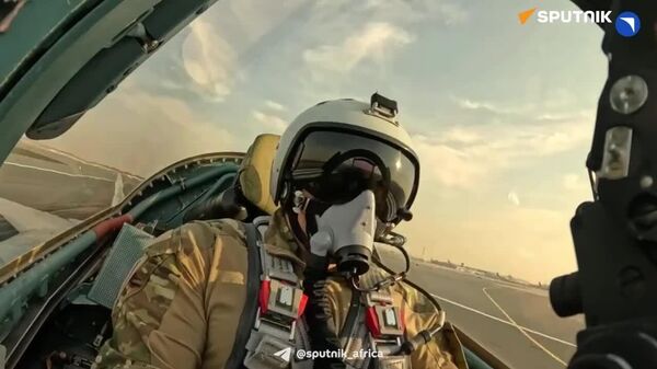 ዩናይትድ የአውሮፕላን ኮርፖሬሽን በዱባይ የአየር ትርዒት ወቅት፣ ሱ-57 ጄት ያሳየው የበረራ ትዕይንት ከአብራሪው (ጋቢና) በኩል የተደረገውን ቀረጻ አጋርቷል - Sputnik አፍሪካ