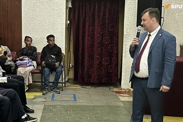 የሩሲያ የትምርት ቀን በሩሲያ የሳይንስ እና የባህል ማዕከል በተለያዩ ዝግጅቶች ተከበረ - Sputnik አፍሪካ