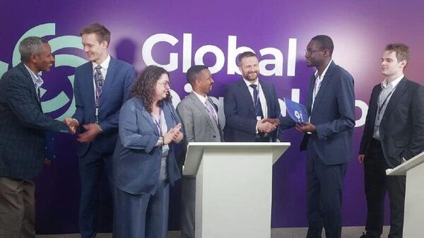 ጎንደር ዩኒቨርሲቲ እና የሩሲያ ብሔራዊ የምርምር ዩኒቨርሲቲ የምጣኔ ሀብት ከፍተኛ ትምህርት ቤት የመግባቢያ ስምምነት ተፈራረሙ - Sputnik አፍሪካ