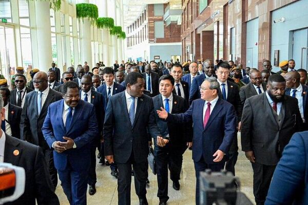 ዛምቢያ እና ታንዛኒያ ድንበር ተሻጋሪ የባቡር መሠረተ ልማትን ለማሻሻል ከቻይና ጋር ስምምነት ተፈራረሙ ዛምቢያ እና ታንዛኒያ ድንበር ተሻጋሪ የባቡር መሠረተ ልማትን ለማሻሻል ከቻይና ጋር ስምምነት ተፈራረሙ - Sputnik አፍሪካ