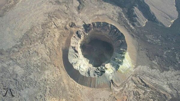 በኤርታሌ አዲስ የተፈጠረው ከፍተኛ እሳተ ገሞራ ከሃይሊ ጉቢ ፍንዳታ ጋር የተያያዘ ሊሆን ይችላል ተባለ - Sputnik አፍሪካ