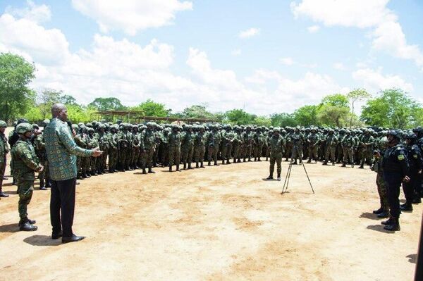 የሞዛምቢክ ፕሬዝዳንት የሩዋንዳ ኃይሎች አማፂ የሽብር ቡድኖችን በመዋጋት ያከናወኑትን 'አስደናቂ ሥራ' አሞገሱ የሞዛምቢክ ፕሬዝዳንት የሩዋንዳ ኃይሎች አማፂ የሽብር ቡድኖችን በመዋጋት ያከናወኑትን 'አስደናቂ ሥራ' አሞገሱ - Sputnik አፍሪካ