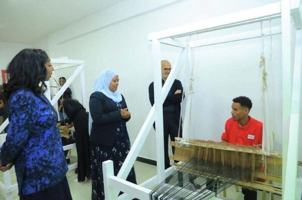 በኢትዮጵያ በመንግሥት እና የግል አጋርነት የተገነባው የፋሽን አካዳሚ እና ላብራቶሪ በይፋ ሥራ ጀመረ - Sputnik አፍሪካ