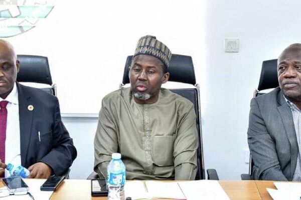 የአፍሪካ የነዳጅ ተቆጣጣሪዎች ፎረም ናይጄሪያን ለዋና ጽሕፈት ቤቱ መቀመጫነት መረጠ - Sputnik አፍሪካ