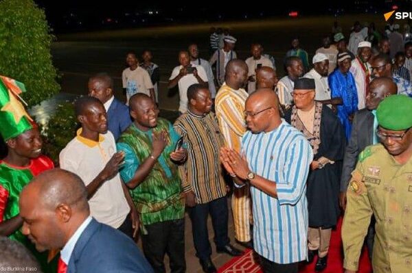 የቡርኪና ፋሶ ጠቅላይ ሚኒስትር በሰሃራ ትልቁ የባሕል ሁነት በሆነው የአየር ፌስቲቫል ለመሳተፍ ለመሳተፍ ኒጀር ገቡ የቡርኪና ፋሶ ጠቅላይ ሚኒስትር በሰሃራ ትልቁ የባሕል ሁነት በሆነው የአየር ፌስቲቫል ለመሳተፍ ለመሳተፍ ኒጀር ገቡ - Sputnik አፍሪካ