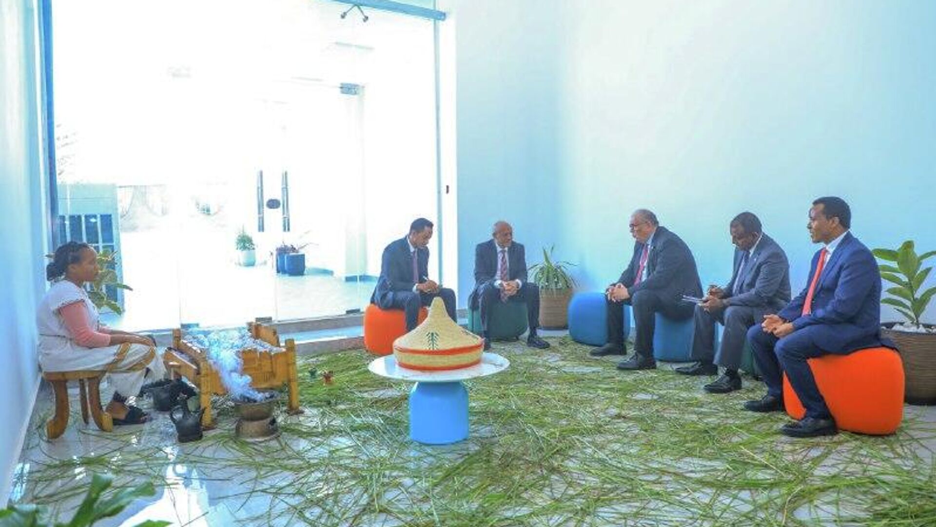 ኢትዮጵያ የዓለም አቀፍ አቶሚክ ኃይል ኤጀንሲ መስፈርቶችን በማክበር የኒውክሌር ልማቷን ተግባራዊ ታደርጋለች - ተመስገን ጥሩነህ ኢትዮጵያ የዓለም አቀፍ አቶሚክ ኃይል ኤጀንሲ መስፈርቶችን በማክበር የኒውክሌር ልማቷን ተግባራዊ ታደርጋለች - ተመስገን ጥሩነህ - Sputnik አፍሪካ, 1920, 10.12.2025