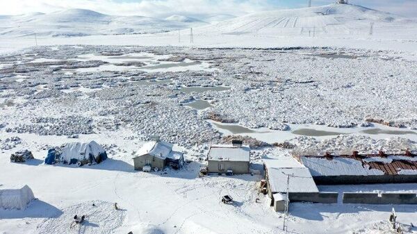 በቱርክ የሚገኘው ካሊ ሐይቅ ወደ በረዶ ግግርነት ተቀየረ፤ ሐይቁ ከአፍሪካ ወደ ሩሲያ የሚሰደዱ ወፎችን አደጋ ላይ ጥሏል - Sputnik አፍሪካ