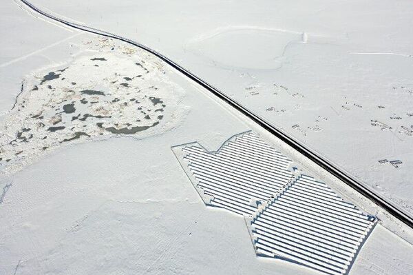 በቱርክ የሚገኘው ካሊ ሐይቅ ወደ በረዶ ግግርነት ተቀየረ፤ ሐይቁ ከአፍሪካ ወደ ሩሲያ የሚሰደዱ ወፎችን አደጋ ላይ ጥሏል - Sputnik አፍሪካ