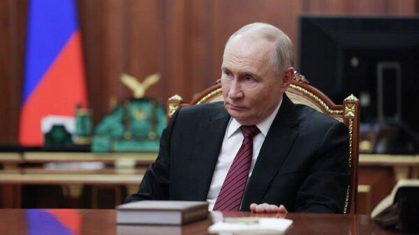 ፑቲን በልዩ ወታደራዊ ዘመቻ ቀጠና ስላለው ሁኔታ በክሬምሊን ስብሰባ አደረጉ - Sputnik አፍሪካ