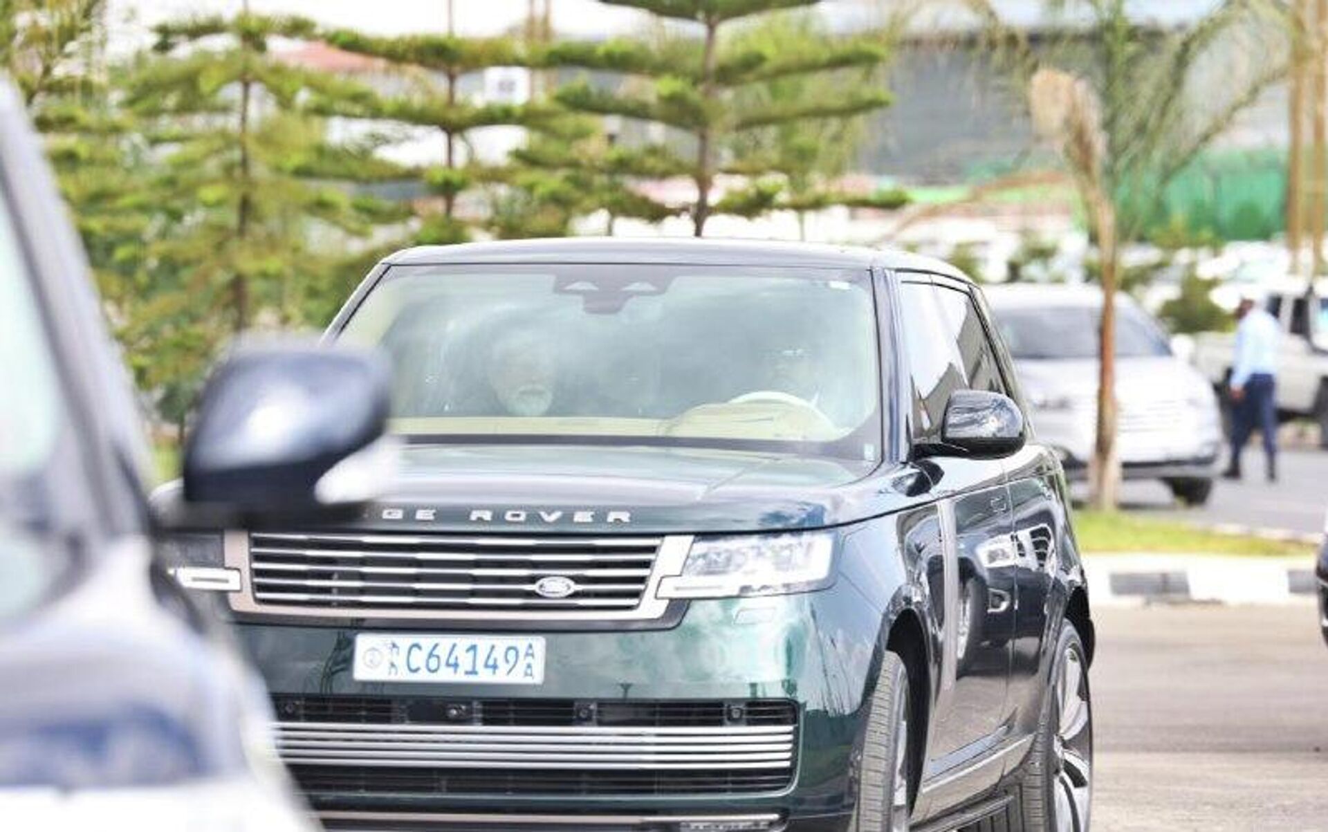 ጠቅላይ ሚኒስትር ዐቢይ የህንዱ አቻቸው ሞዲን መኪና እያሽከረከሩ ወደ ሆቴላቸው አደረሱ ጠቅላይ ሚኒስትር ዐቢይ የህንዱ አቻቸው ሞዲን መኪና እያሽከረከሩ ወደ ሆቴላቸው አደረሱ - Sputnik አፍሪካ, 1920, 16.12.2025