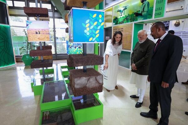 ጠቅላይ ሚኒስትር ሞዲ በኢትዮጵያ ይፋዊ የሥራ ጉብኝት መጀመራቸውን ገለፁ - Sputnik አፍሪካ