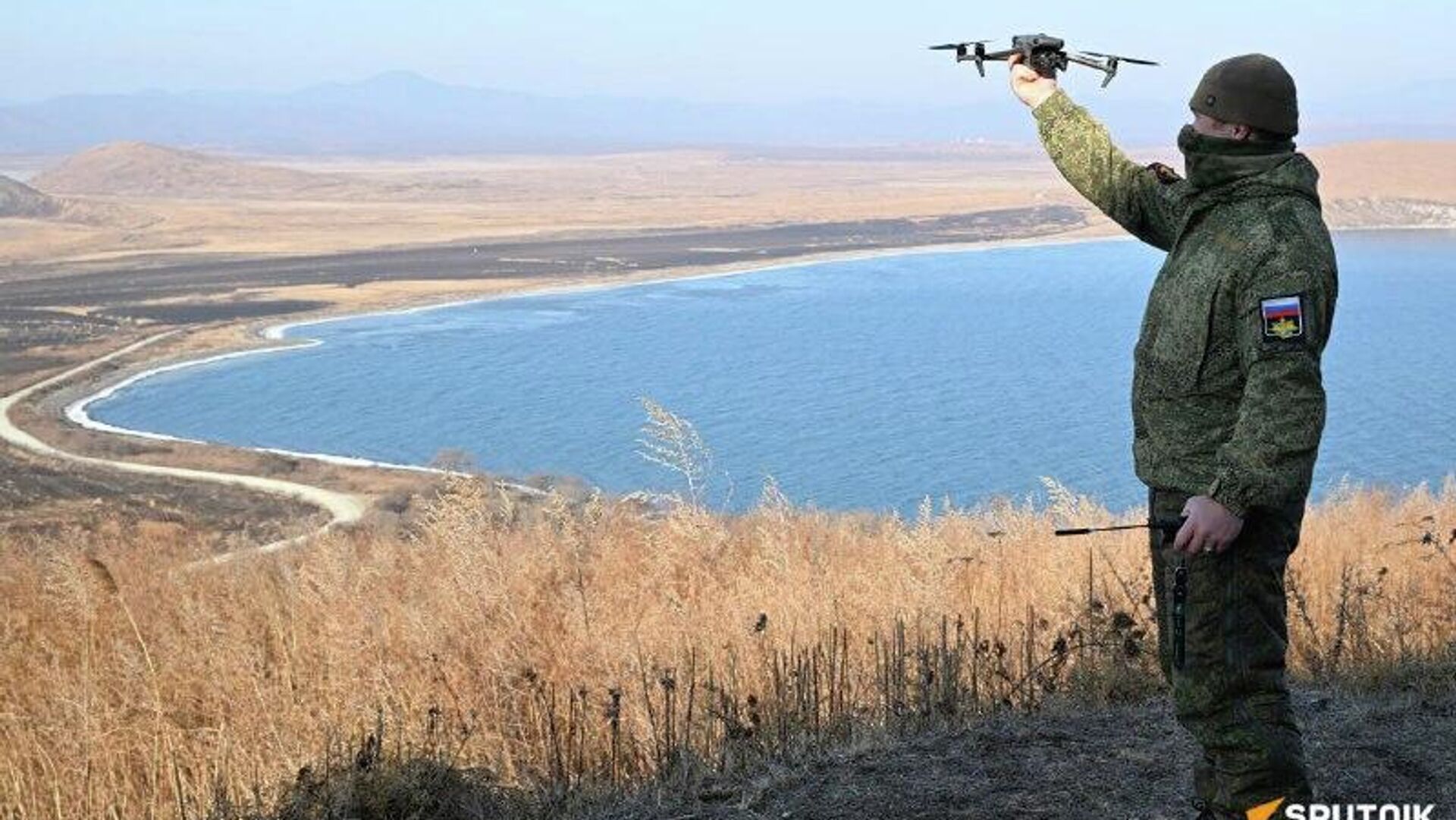 ሩሲያ በዘመናዊ ውጊያ ውስጥ ወሳኝ የሆነውን የድሮን ቴክኖሎጂ የበላይነት ይዛለች - ወታደራዊ ታዛቢ ሩሲያ በዘመናዊ ውጊያ ውስጥ ወሳኝ የሆነውን የድሮን ቴክኖሎጂ የበላይነት ይዛለች - ወታደራዊ ታዛቢ - Sputnik አፍሪካ, 1920, 19.12.2025