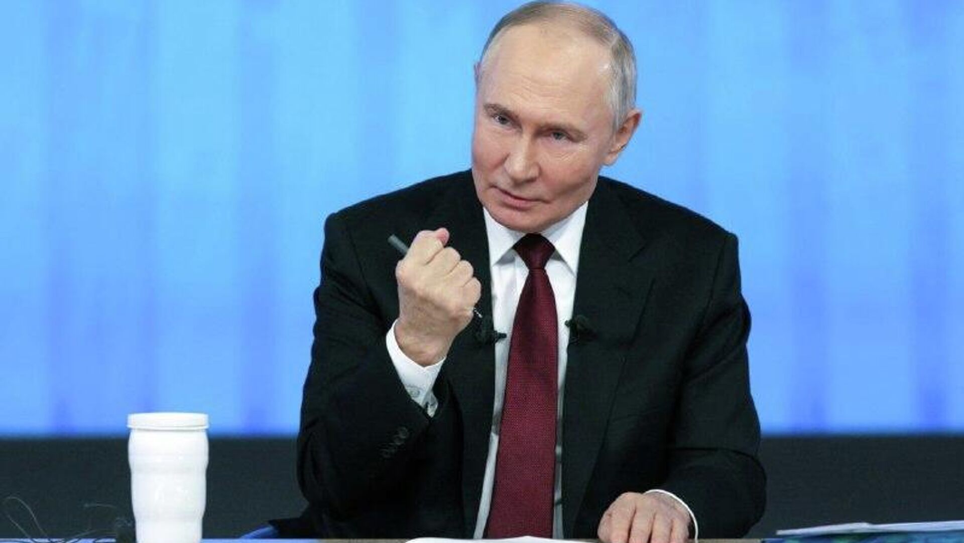 አውሮፓውያን ግጭቱን በማስቀጠል የዩክሬናውያን ደም እንዲፈስ ነው ፍላጎታቸው - ኢትዮጵያዊ የፖለቲካ ምሁር አውሮፓውያን ግጭቱን በማስቀጠል የዩክሬናውያን ደም እንዲፈስ ነው ፍላጎታቸው - ኢትዮጵያዊ የፖለቲካ ምሁር - Sputnik አፍሪካ, 1920, 19.12.2025