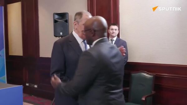 ላቭሮቭ ከሩዋንዳው የውጭ ጉዳይ ሚኒስትር ጋር በኢኮኖሚ ትብብር ጉዳዮች ላይ ተወያዩ - Sputnik አፍሪካ