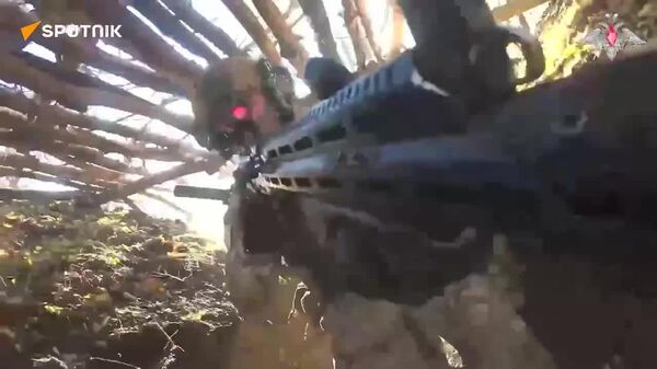 የሩሲያው ዩሊያኖቭስክ የአየር ወለድ ጥቃት ክፍል በዛፖሮዢዬ ክልል ብቃቱን እያሳደገ ነው፦ የመከላከያ ሚኒስቴር - Sputnik አፍሪካ