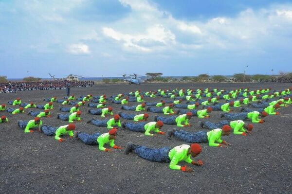 የኢትዮጵያ ፌደራል ፖሊስ በኢትዮጵያ ፖሊስ ታሪክ የመጀመሪያ የሆነውን ልዩ ኮማንዶ አስመረቀ - Sputnik አፍሪካ