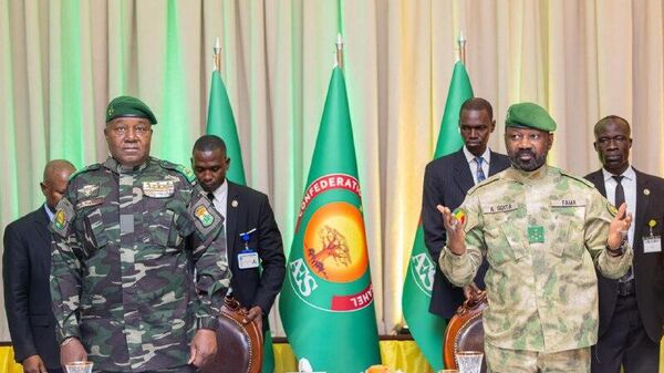 ጄኔራል አሲሚ ጎይታ ለከፍተኛ ባለሥልጣናት እና ለሳኅል ጥምረት ልዑካን የክብር እራት አዘጋጁ - Sputnik አፍሪካ