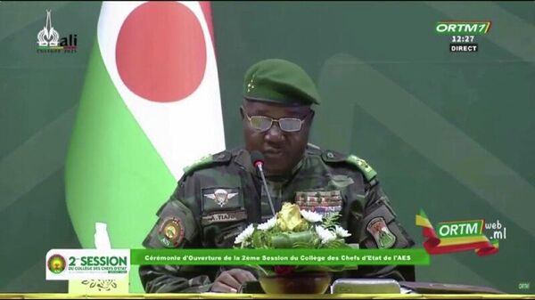 'በሳኅል ጥምረት ሀገራት ስም ምንም ዓይነት ቡድን ወይም ድርጅት ውሳኔ አይሰጥም' - ፕሬዚዳንት ቲያኒ - Sputnik አፍሪካ