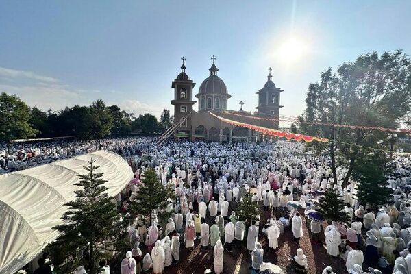 የቅዱስ ገብርኤል ዓመታዊ የንግሥ በዓል በተለያዩ አካባቢዎች በድምቀት እየተከበረ ነው - Sputnik አፍሪካ