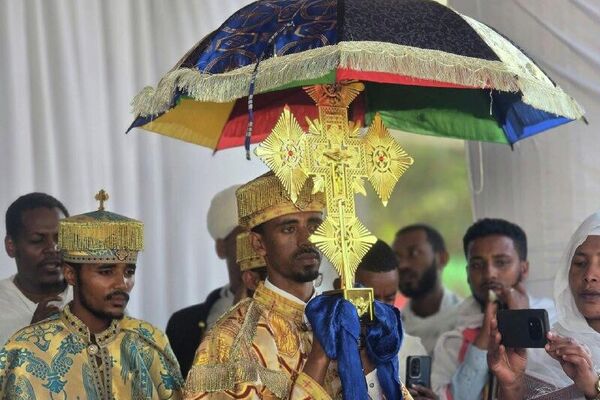 በኢትዮጵያና ከኢትዮጵያ ውጭ በድምቀት የተከበረው የቅዱስ ገብርኤል ዓመታዊ የንግሥ በዓል* በፎቶ - Sputnik አፍሪካ