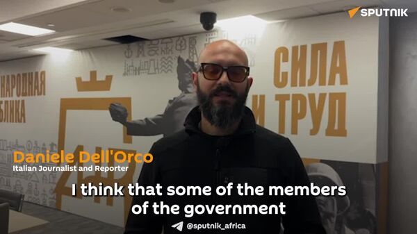 ቮሎዲሚር ዘለንስኪ በሙስና ቅሌት ውስጥ እጃቸው ካለበት ሥልጣን መልቀቅ አለባቸው - ጣሊያናዊው ጋዜጠኛ - Sputnik አፍሪካ