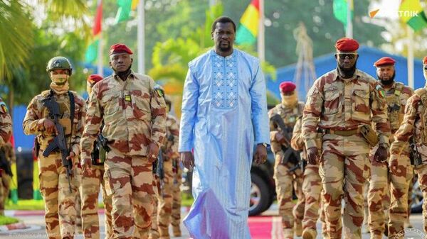 የጊኒ የሽግግር መንግሥት መሪ ማማዲ ዱምቡያ በፕሬዚዳንታዊ ምርጫው ማሸነፋቸው ተገለፀ - Sputnik አፍሪካ