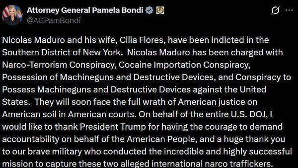 ዩናይትድ ስቴትስ ማዱሮ እና ባለቤታቸው ላይ የአደንዛዥ ዕፅ-ሽብር ክስ መስርታለች - ጠቅላይ አቃቤ ሕግ - Sputnik አፍሪካ