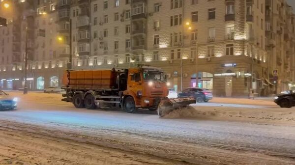 #viral | ሞስኮ በአንድ ሌሊት በከባድ የበረዶ ማዕበል ተሸፈነች - Sputnik አፍሪካ