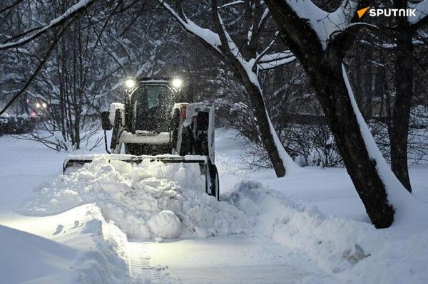 #viral | ሞስኮ በአንድ ሌሊት በከባድ የበረዶ ማዕበል ተሸፈነች - Sputnik አፍሪካ