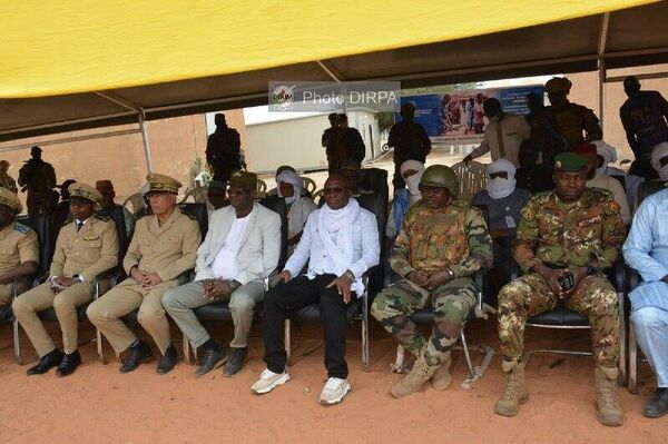 ማሊ የብሔራዊ እርቅ አካል የሆኑ 341 የቀድሞ አማፂያንን ወደ ጦር ሠራዊቱ ቀላቀለች - Sputnik አፍሪካ