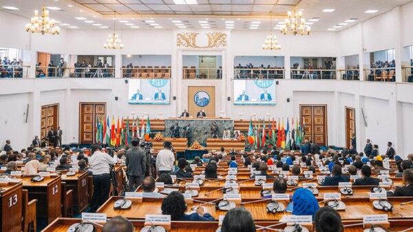 ጠቅላይ ሚኒስትር ዐቢይ አሕመድ ኢትዮጵያ በቅርቡ የጋዝ ምርት ለገበያ እንደምታቀርብ በሕዝብ ተወካዮች ምክር ቤት አረጋገጡ - Sputnik አፍሪካ