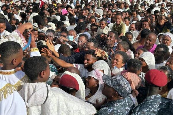 የጥምቀት በዓል በመላ ሀገሪቱ እየተከበረ ነው - Sputnik አፍሪካ