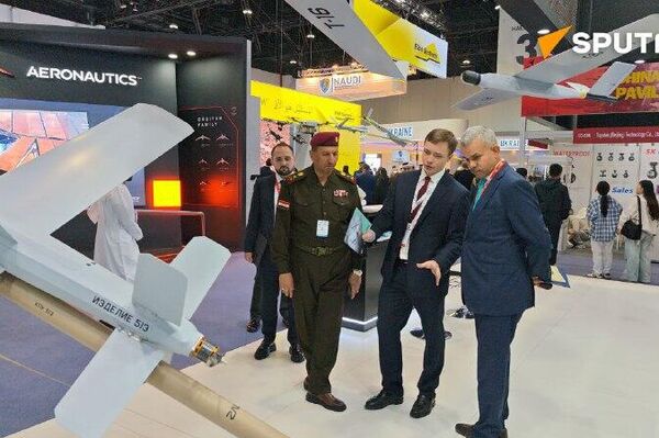 ሩሲያ በአቡ ዳቢ ዐውደ ርዕይ የድሮን እና የሰው ሰራሽ አስተውሎት አቅሟን እያሳየች ነው - Sputnik አፍሪካ