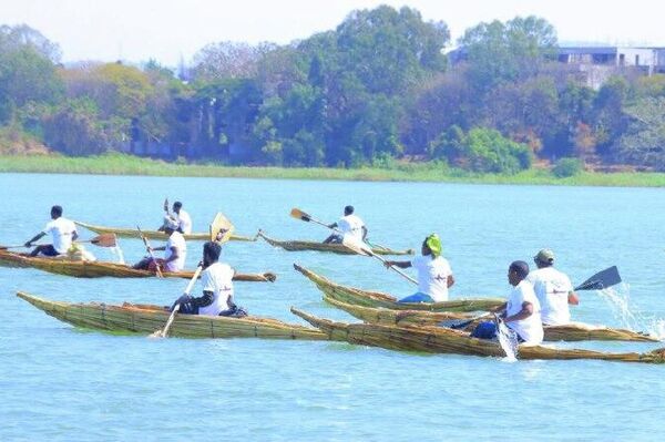 በባሕር ዳር ጣና ሐይቅ ላይ የታንኳ ቀዘፋ ውድድር ተካሄደ - Sputnik አፍሪካ