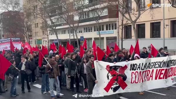 በስፔን መዲና ማድሪድ አሜሪካ እና ኔቶን የሚያወግዝ ጸረ-ኢምፔሪያሊዝም ሰልፍ ተካሄደ - Sputnik አፍሪካ