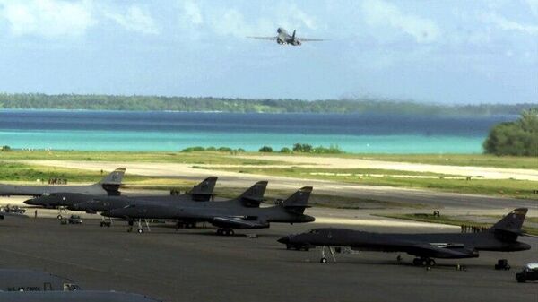 ሞሪሺየስ በቻጎስ ደሴቶች በሚገኘው የእንግሊዝ እና የአሜሪካ የጋራ ጦር ሰፈር ላይ የኒውክሌር ጦር መሣሪያ እንዳይሰማራ ልታግድ መሆኑ ተዘገበ - Sputnik አፍሪካ