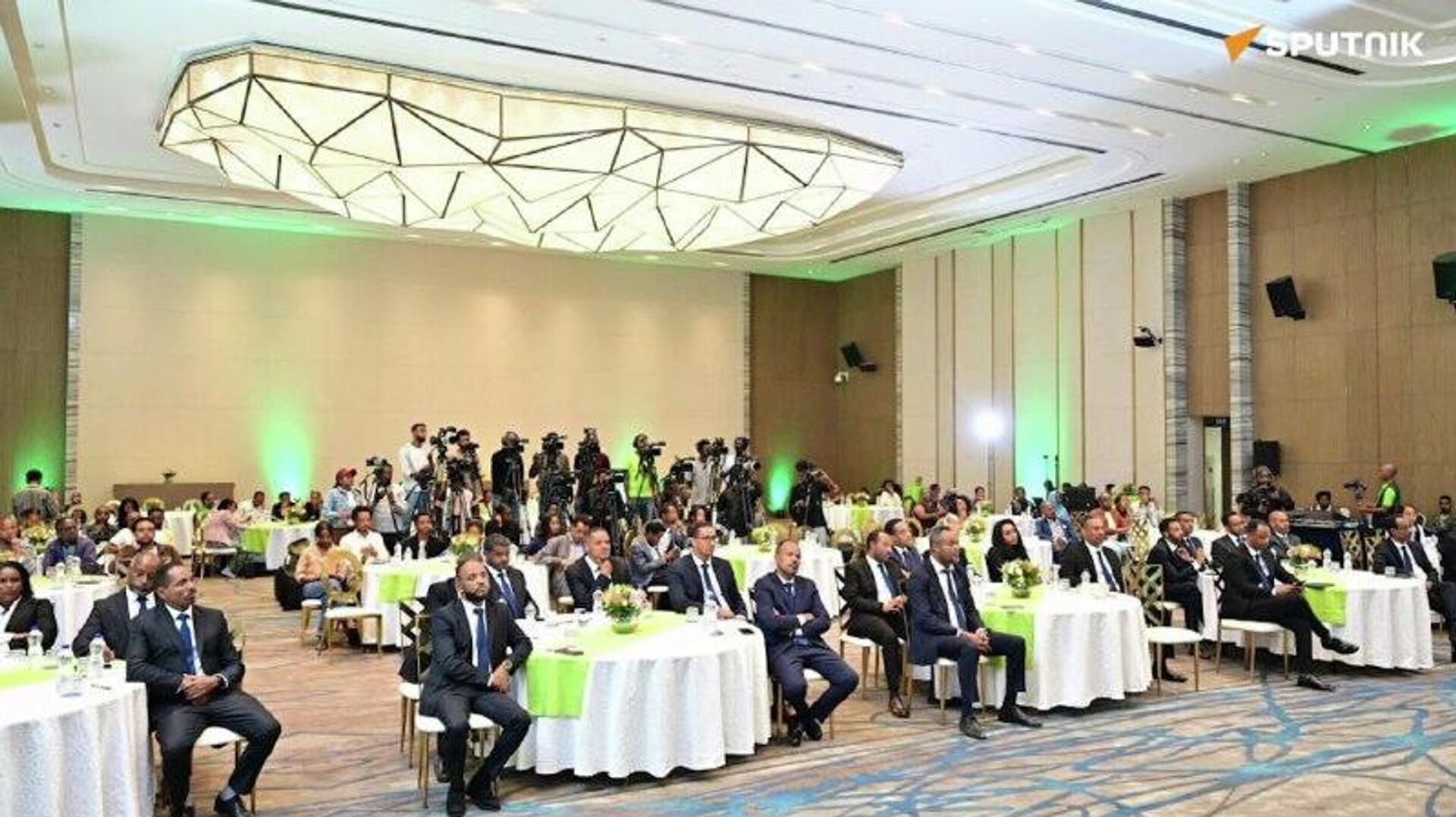 ኢትዮ ቴሌኮም በበጀት ዓመቱ ስድስት ወራት ከ85 ቢሊየን ብር በላይ ገቢ ማግኘቱን አስታወቀ - Sputnik አፍሪካ, 1920, 29.01.2026