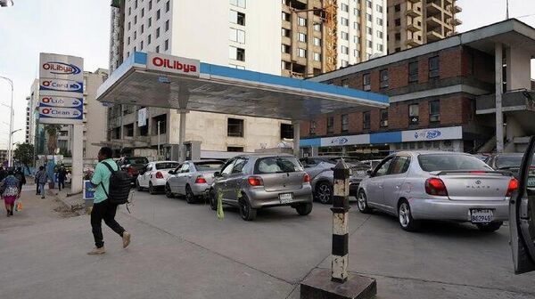 መንግሥት በነዳጅ ላይ ሲያደርግ የነበረውን ድጎማ ከየካቲት ወር መጨረሻ ጀምሮ ሙሉ በሙሉ እንደሚያነሳ ተገለፀ - Sputnik አፍሪካ