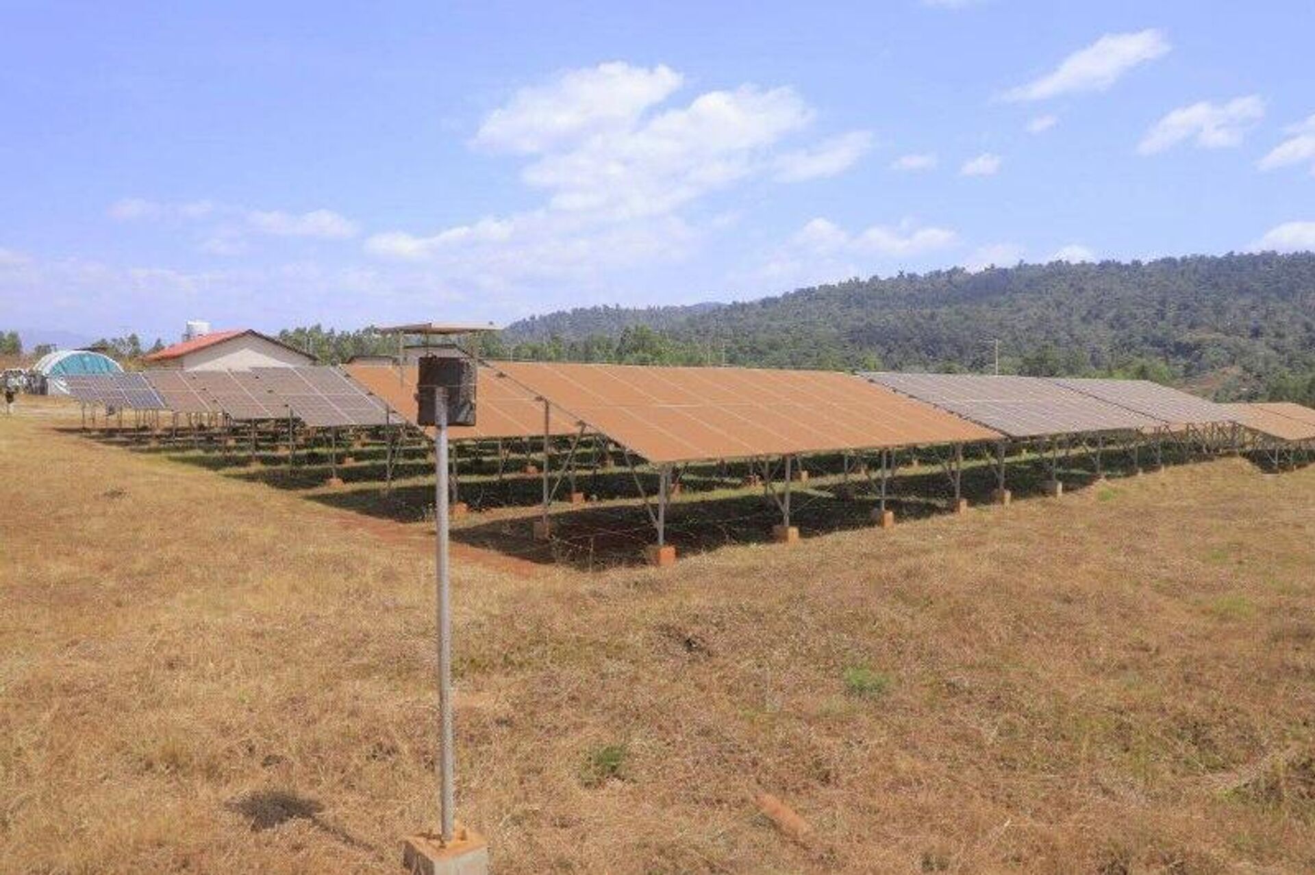 በኦሮሚያ ክልል ምዕራብ አርሲ ዞን የነንሰቦ የፀሐይ ኃይል ማመንጫ ፕሮጀክት አገልግሎት መስጠት ጀመረ - Sputnik አፍሪካ, 1920, 07.02.2026