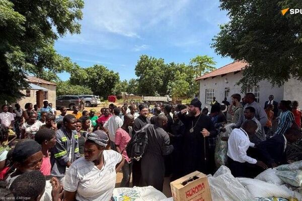 የሩሲያ ኦርቶዶክስ ቤተክርስቲያን በማላዊ ለሚገኙ አማኞቿ 46 ቶን ሰብአዊ እርዳታ ላከች - Sputnik አፍሪካ