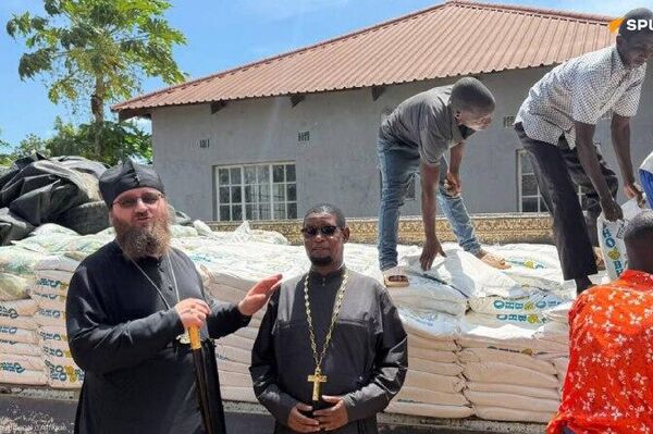 የሩሲያ ኦርቶዶክስ ቤተክርስቲያን በማላዊ ለሚገኙ አማኞቿ 46 ቶን ሰብአዊ እርዳታ ላከች - Sputnik አፍሪካ