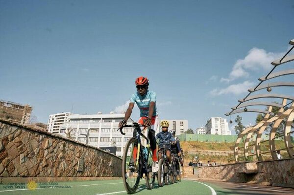 ዛሬ በአዲስ አበባ አራዳ ፓርክ የተካሄደው የብስክሌት በአዲስ ፌስቲቫል - Sputnik አፍሪካ