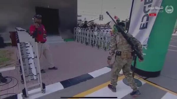 #viral | በዱባዩ የስዋት ውድድር እየተሳተፉ የሚገኙት የደቡብ አፍሪካ ልዩ የፖሊስ ኃይል 'ታኪሶች' አፈጻጸም - Sputnik አፍሪካ