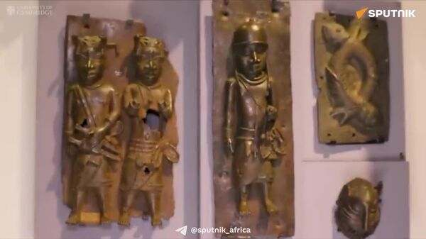 ናይጄሪያ በእንግሊዝ ጦር የተዘረፉ 116 የነሐስ ቅርሶችን አስመለሰች - Sputnik አፍሪካ